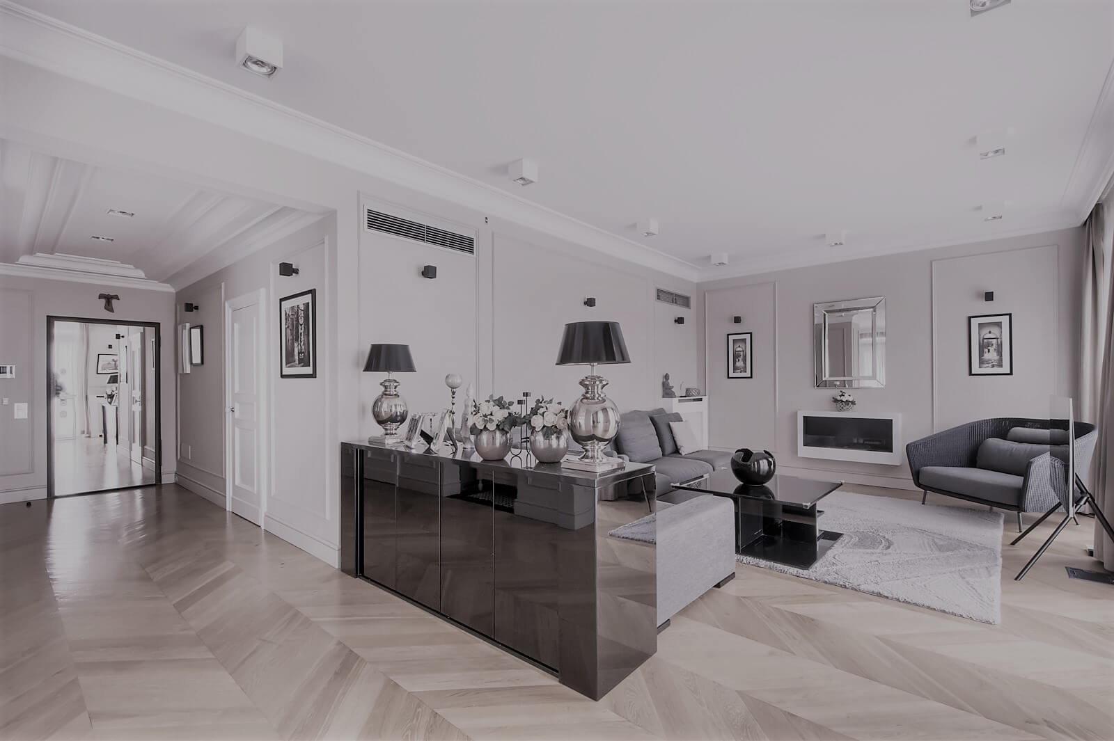Real estate office - apartment